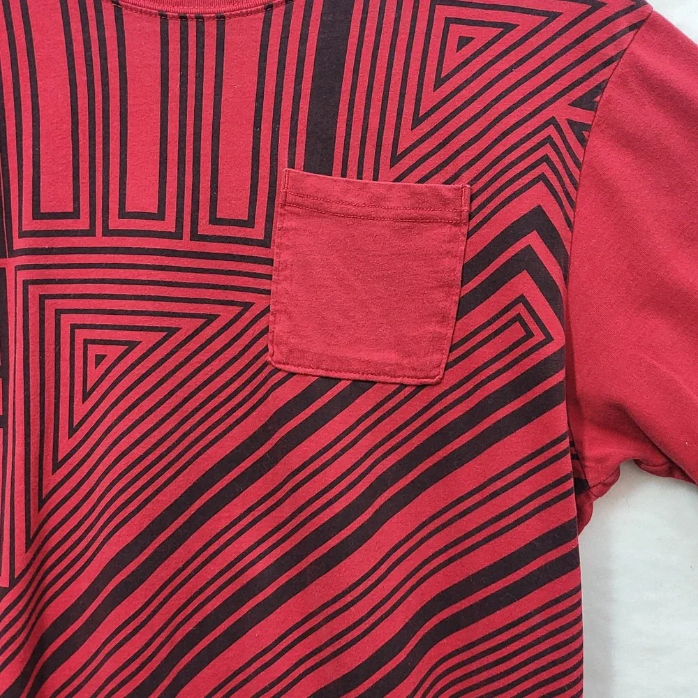 Jordan Mens Red Black Geometric Maze Graphic Pocket T-Shirt Size Large Jumpman